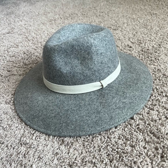 American Eagle Outfitters Accessories - American Eagle Wide Brim Hat